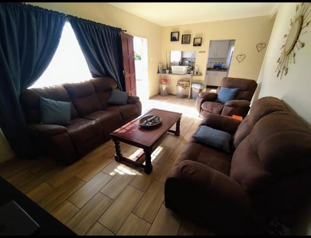 3 BEDROOM HOUSE FOR SALE IN HILLARY